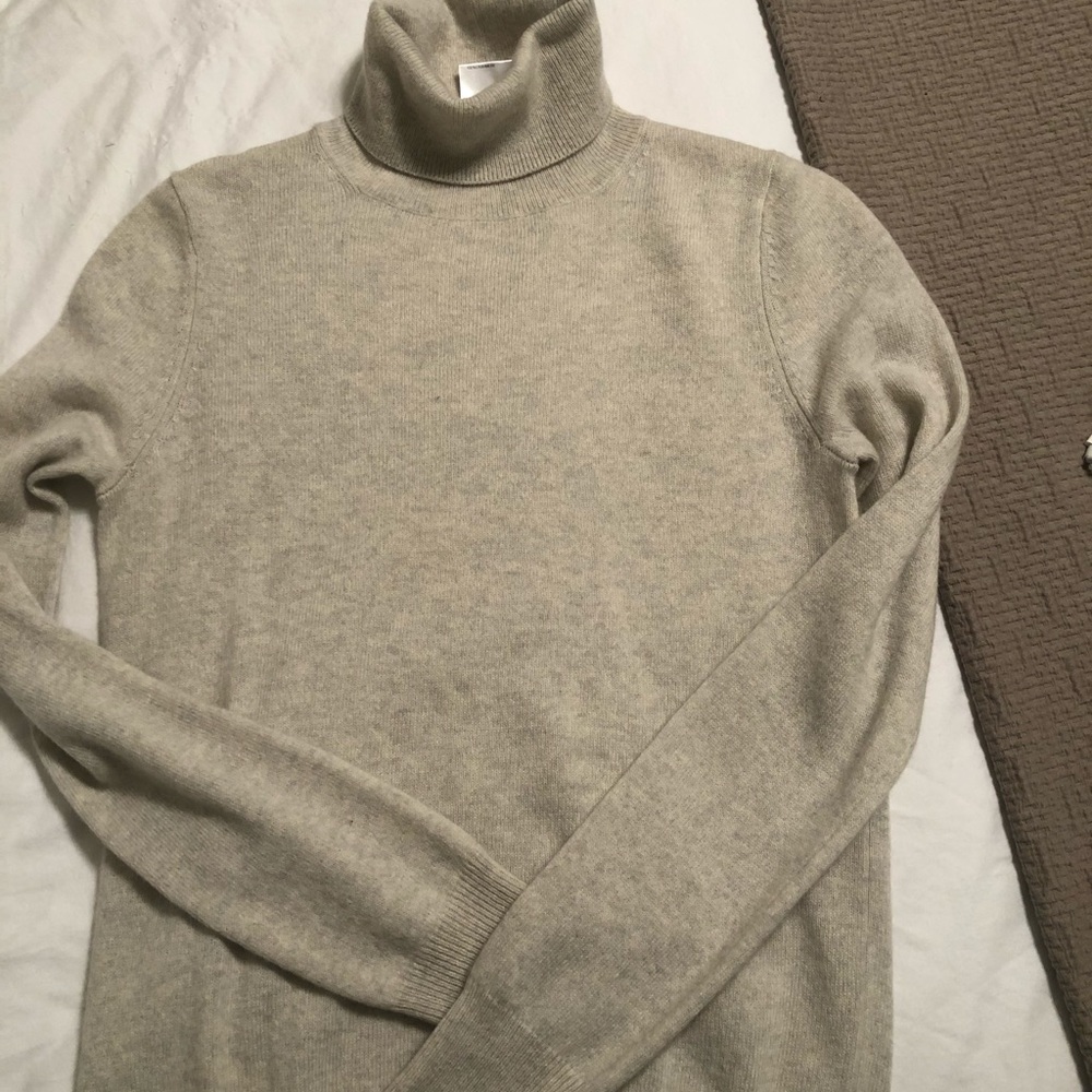 Light Grey Cashmere Turtleneck Sweater